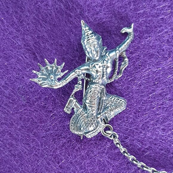 Rare Antique 1920s Siam Sterling Silver Mekkala & Ramasoon Sweater Cloak Pin - Picture 3 of 10